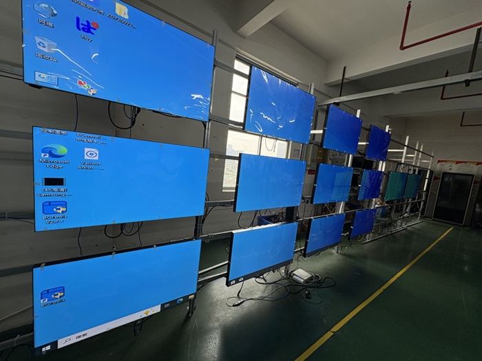 液晶拼接屏廠(chǎng)家生產(chǎn) (2).jpg 液晶拼接屏廠(chǎng)家生產(chǎn) (2).jpg